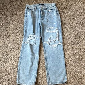Aeropostale curvy 90s baggy jeans. Distressed look. Size 8 regular